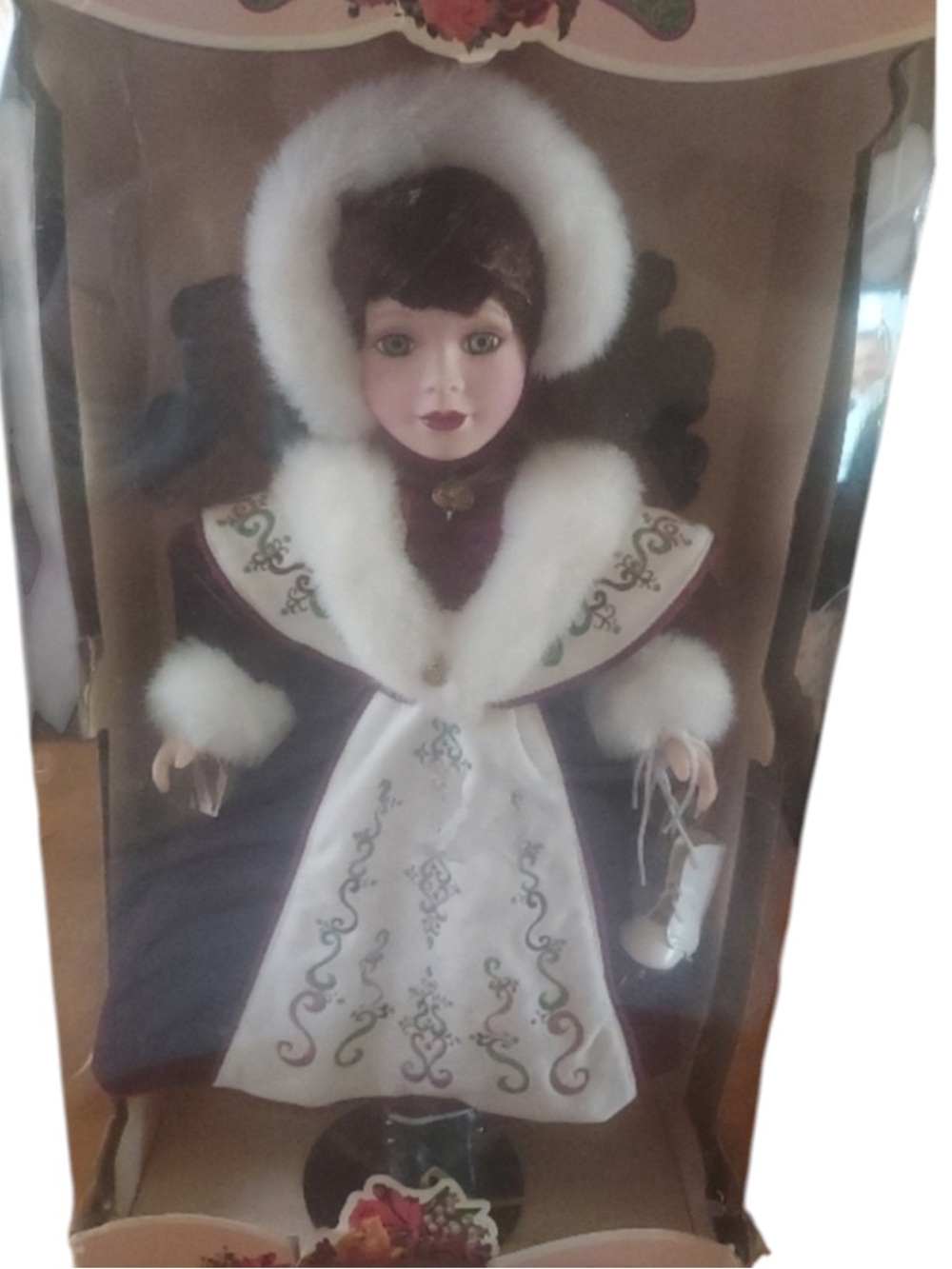 VICTORIAN Collection 1998 Porcelain Doll Limited Collector Edition- Melissa Jane
